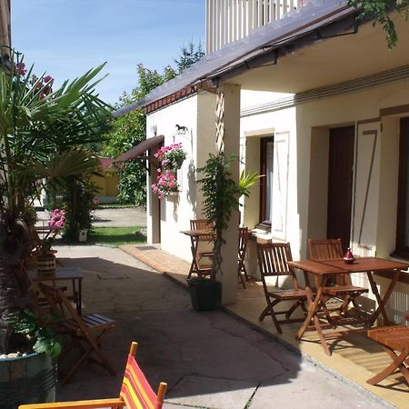 Hôtel Le Clos Robinson Martin-Église Exterior foto